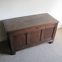 OAK COFFER 17th century