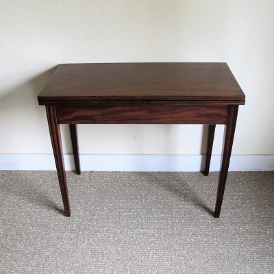 MAHOGANY TEA TABLE