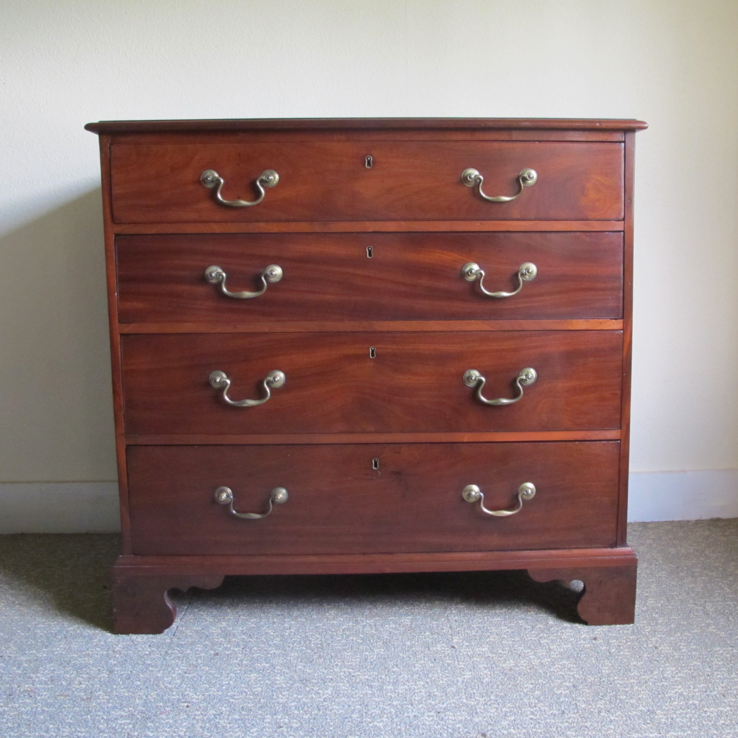 MAHOGANY GENTLEMAN'S CHEST OF DRAWERS £595 Shop Oakfield Gallery