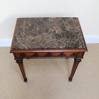 MAHOGANY CENTRE TABLE