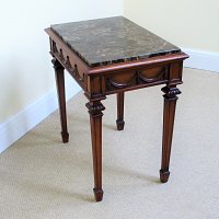 MAHOGANY CENTRE TABLE