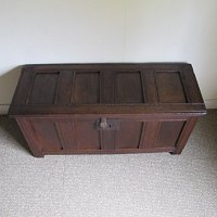 OAK COFFER