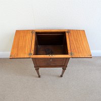 EDWARDIAN SATINWOOD NEEDLEWORK TABLE