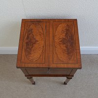 EDWARDIAN SATINWOOD NEEDLEWORK TABLE