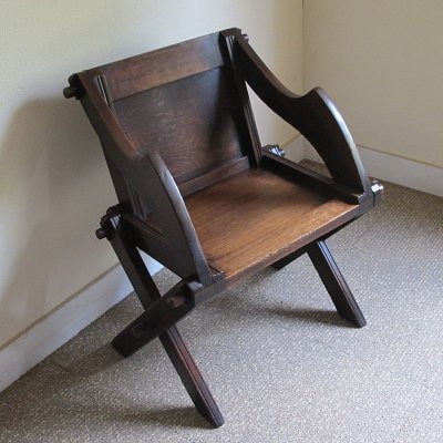 OAK GLASTONBURY CHAIR