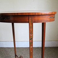 SATINWOOD INLAID OVAL OCCASIONAL TABLE