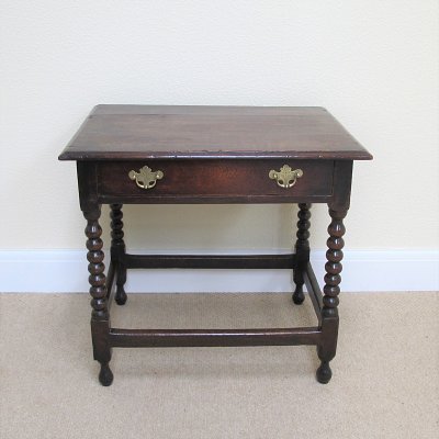 OAK SIDE TABLE - (GEORGIAN)