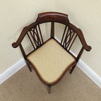 MAHOGANY EDWARDIAN CORNER CHAIR