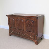 OAK MULE CHEST (GEORGIAN)