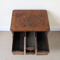 GEORGE I WALNUT SIDE TABLE