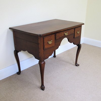 GEORGIAN OAK LOWBOY/SIDE-TABLE