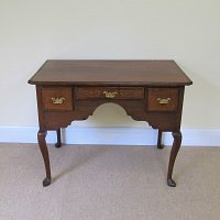 GEORGIAN OAK LOWBOY/SIDE-TABLE