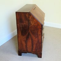 GEORGIAN WALNUT BUREAU