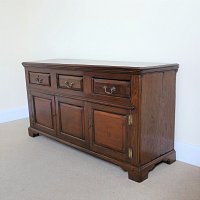 GEORGIAN OAK DRESSER