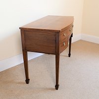 EDWARDIAN MAHOGANY BOW FRONTED DRESSING/LADIES WRITING TABLE