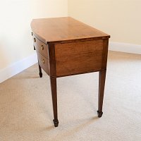 EDWARDIAN MAHOGANY BOW FRONTED DRESSING/LADIES WRITING TABLE