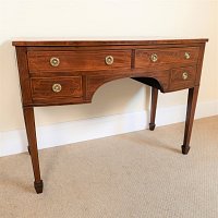 EDWARDIAN MAHOGANY BOW FRONTED DRESSING/LADIES WRITING TABLE