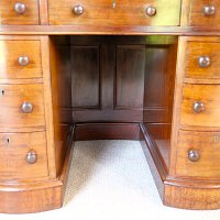 RARE VICTORIAN MAHOGANY KIDNEY SHAPED WRITING DESK