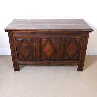 WILLIAM & MARY PERIOD OAK COFFER