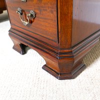 MAHOGANY CHIPPENDALE REVIVAL STYLE PEDESTAL DESK