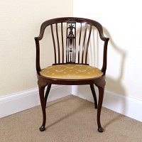 MAHOGANY ELBOW CHAIR