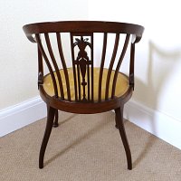 MAHOGANY ELBOW CHAIR